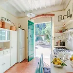 In Tuscany Near Lucca & Beaches Villa Camaiore