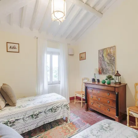Villa Among The Woods In Camaiore