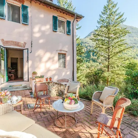 Among The Woods In Villa Camaiore